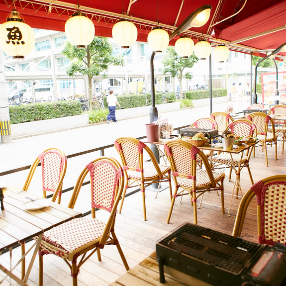 シンプルでスタイリッシュな居酒屋｜博多磯っこ商店