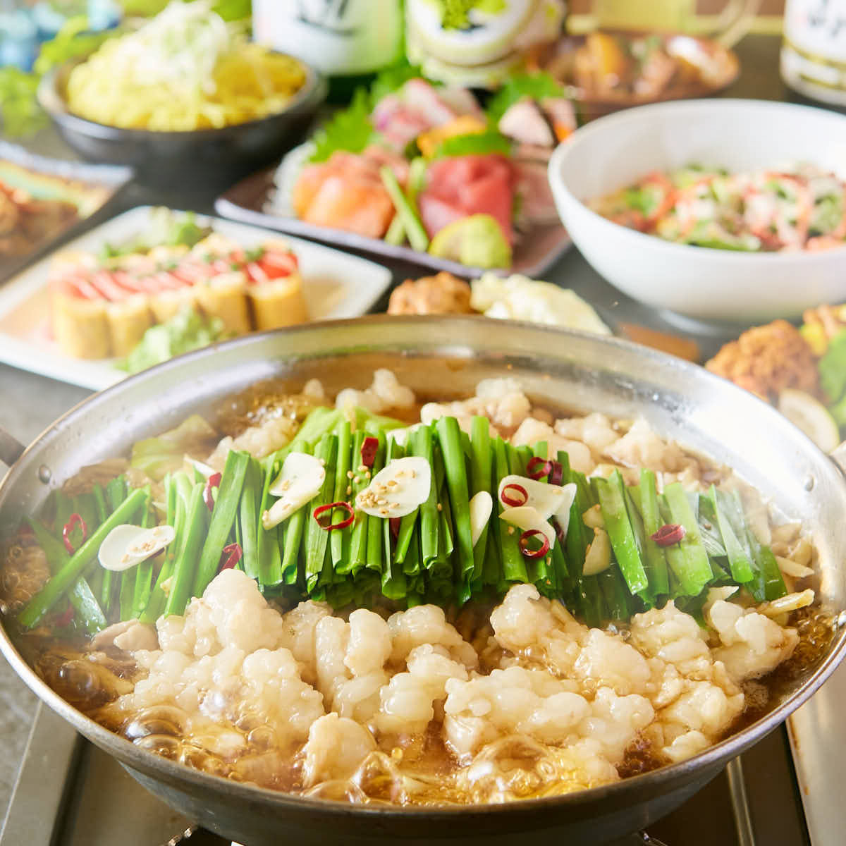 夏こそ食べたい！熱々のもつ鍋 ｜博多磯っこ商店